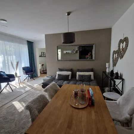 Apartment Perle Am Rande Von Berlin Mit Terrasse, Whirlpool & Pur *