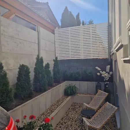 Perle Am Rande Von Berlin Mit Terrasse, Whirlpool & Pur *